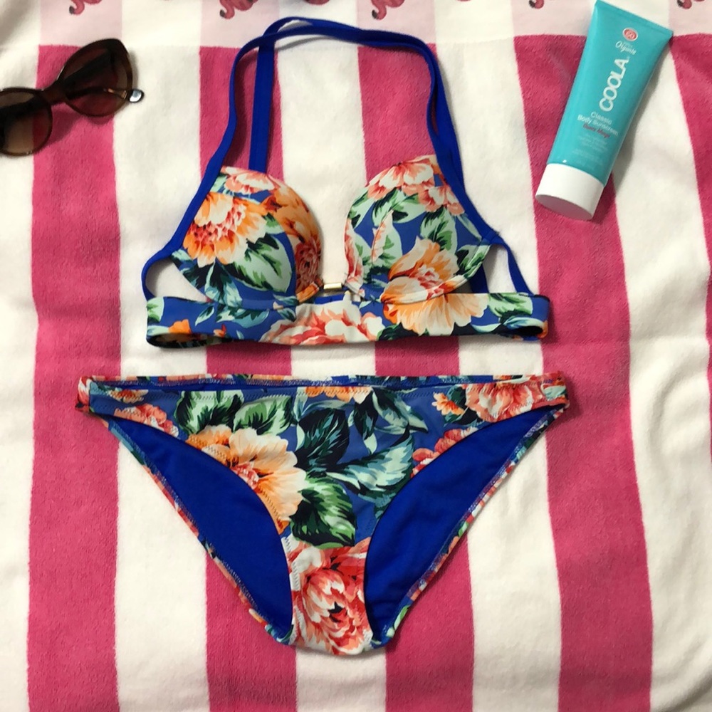 Floral Abercrombie & Fitch Bikini